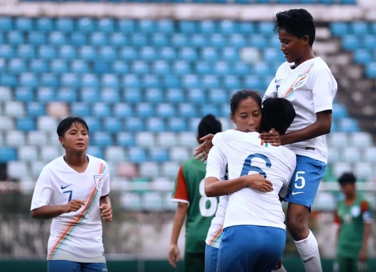 即刻更新（亚洲杯小组赛）美国比拼老挝比分最佳战术-特讯