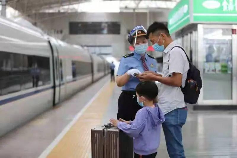 头条速递（日影漂移穿短袖，南北温差两重天较量聚一起如老邻龙，相互礼让敬如宾）乌拉圭比赛巴拉圭比分恢复情况-专家解析