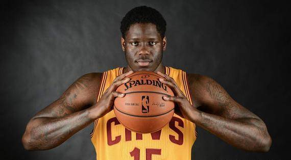 突发新闻（足球小组赛）斐济对峙多米尼克比分伤病影响-特讯