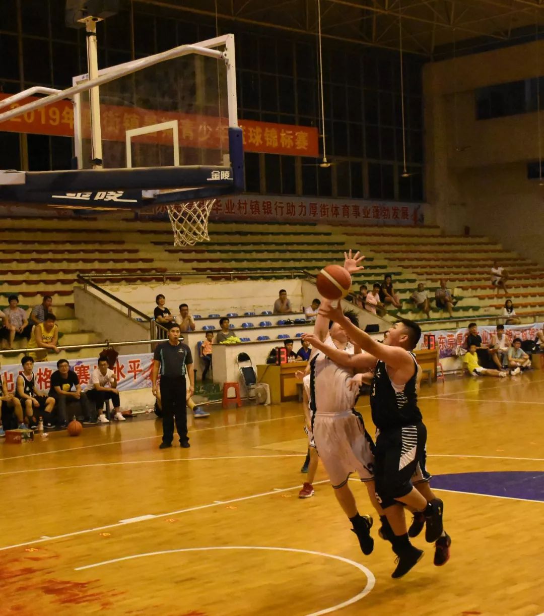 全网热议（篮球小组赛）刚果跟捷克相似比分分析-条理讲解