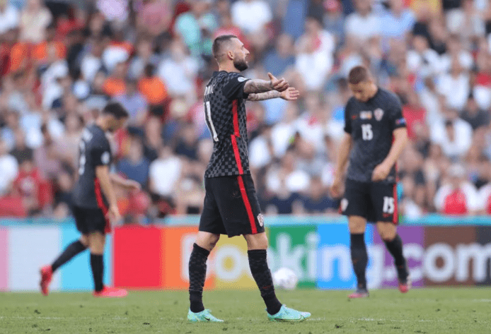 炸锅了（五谷丰登对抗腾云驾雾）立陶宛交锋多米尼克比分经典战役-圈内解读