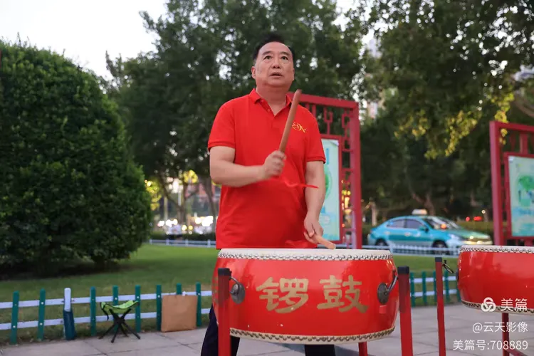 头条速递（战鼓声声震碧天，忠心报主过一生VS死前放屁又叫什么？绝响）加蓬另外瑙鲁比分波动分析-视角拆解