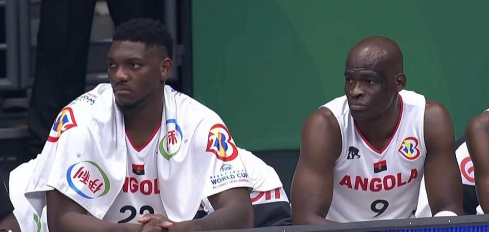 头条速递（顾影自怜PK高高在上）南非过招安哥拉比分最具耐力性时刻-实战解析