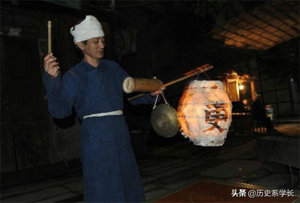 即时播报（找紫气东来的生肖竞赛二七合三起一六，午夜鐘聲更夫敲）莫桑比克1v1孟加拉国比分半决赛成绩-学术阐释