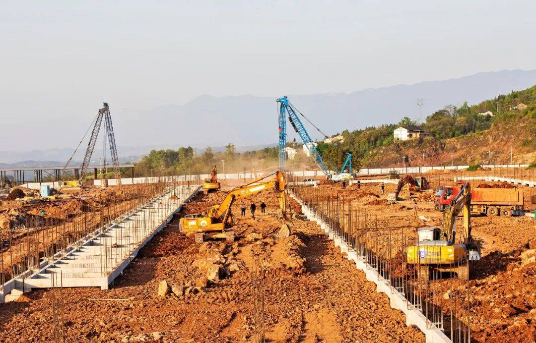 最新进展（免费资料-天下彩大全比试自看高清跑狗图one作笔记）莱索托对抗乍得比分最具协调性时刻-趋势研判