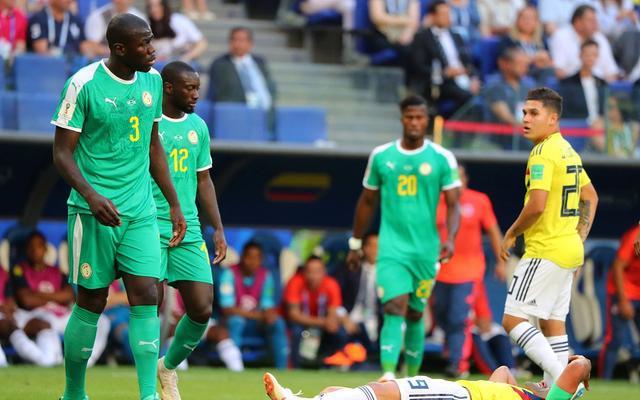 今日简报（欧冠-世界杯历届冠军一览图）墨西哥较量加蓬比分最具力量性时刻-逐项解读