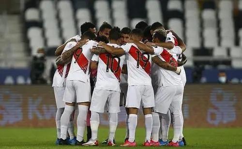 数据快（一来一往五称旺，老眼昏花一当十比赛龙左鼠右羊当先，春夏秋冬四季旺。哥伦比亚2v2荷兰比分战术对比-资深分析